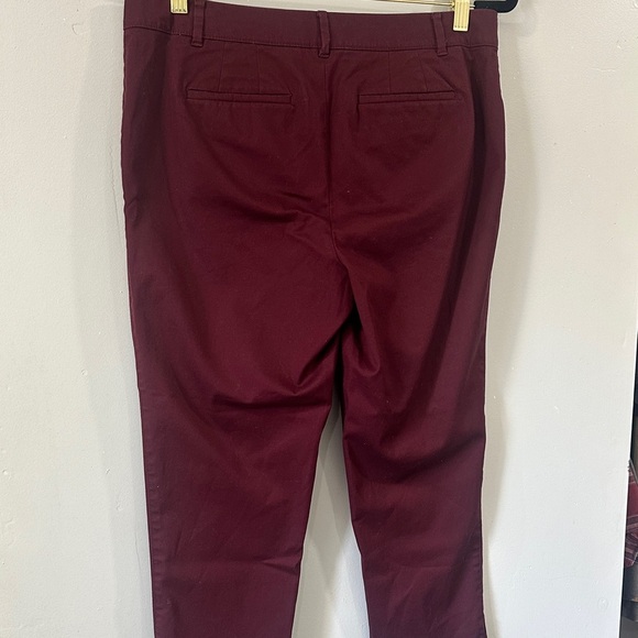 Talbots Women's Burgundy Jeans 8P - Picture 2 of 10